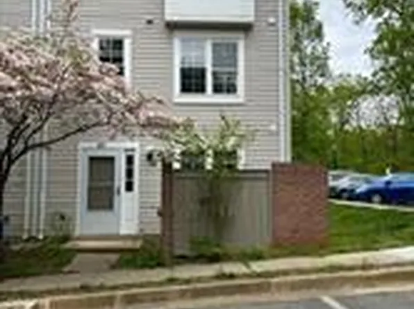 41 Crested Iris Ct, Gaithersburg, MD 20886
