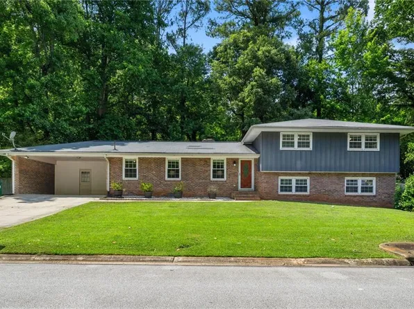 2690 Millwood Ct, Decatur, GA 30033