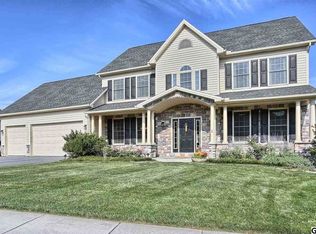 474 Adam Ln, Mechanicsburg, PA 17050