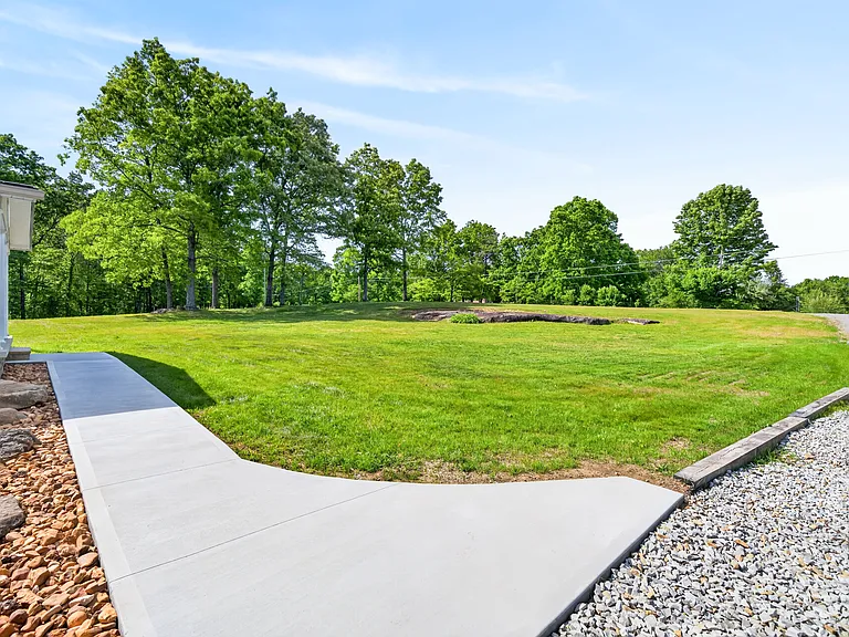 1448 Rock Quarry Rd — Photo 5