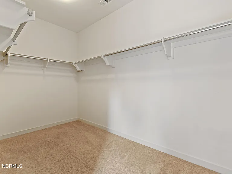 3219 Bay Winds Dr — Photo 15