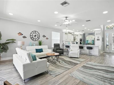 11317 Lakeland CIR, Fort Myers, FL, 33913