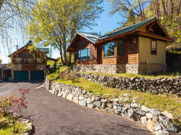 16495 S Lakeshore Road, Chelan, WA 98816