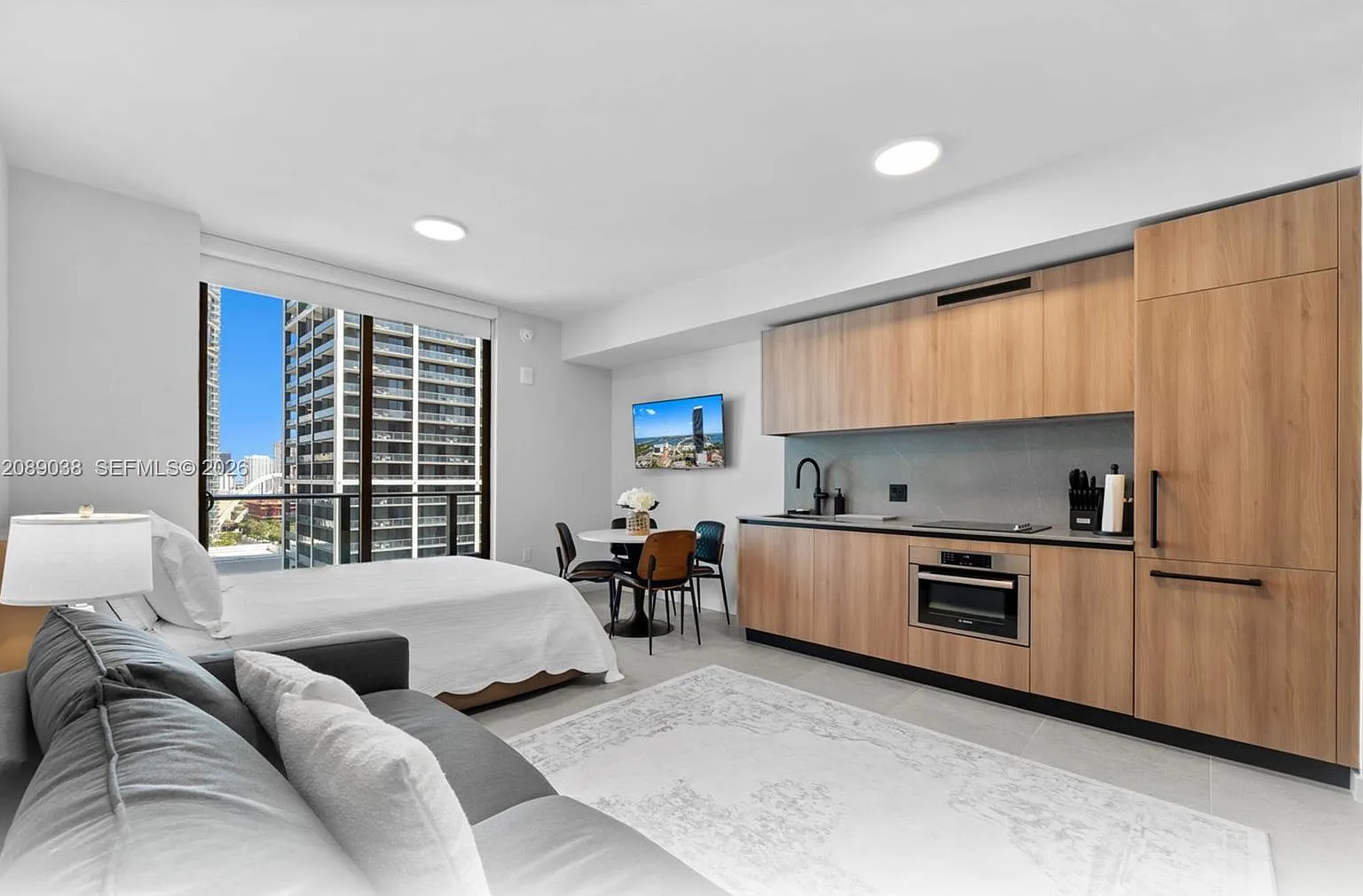 Studio, 1.0 bath, 359 sqft, $3,100 — Photo 1