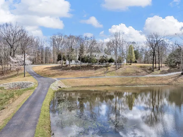 90 Greenview Cir, Bolivar, TN 38008