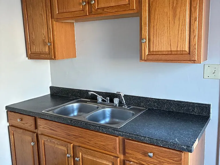 206 Lincoln Way E — Photo 20