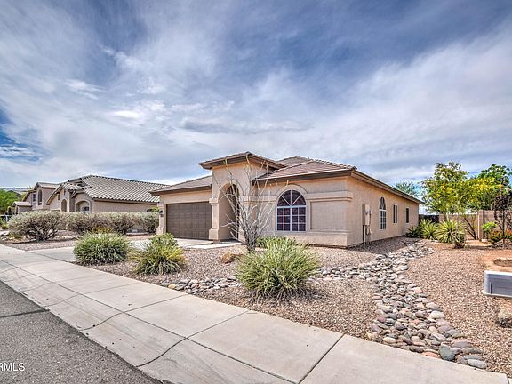 3rd image of 484 E ROSEBUD Drive