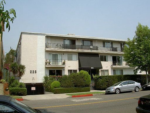 1st image of 225 Montana Ave APT 301