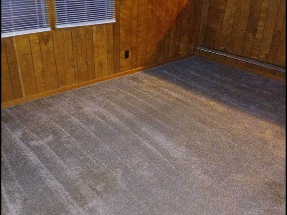 3rd image of 905 W 37th Ave #40