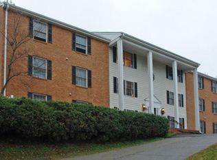 4622 Grandin Rd SW #10, Roanoke, VA 24018