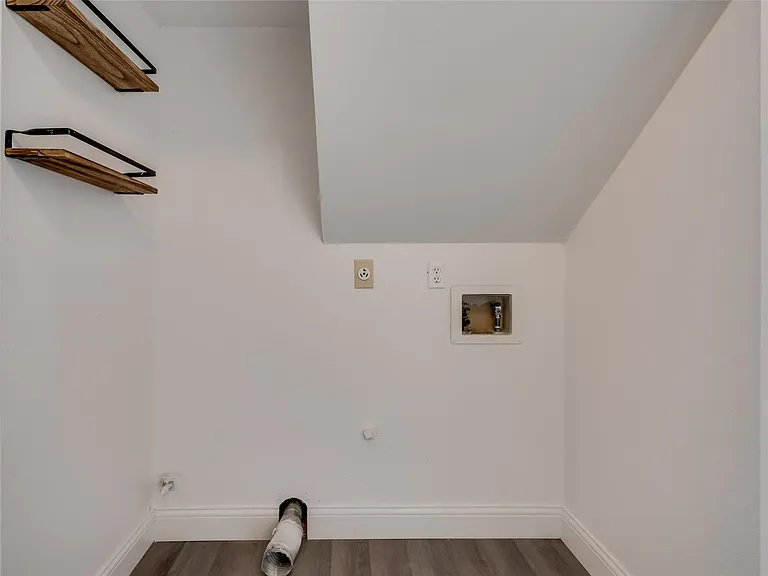 908 Stone Trail Dr — Photo 27