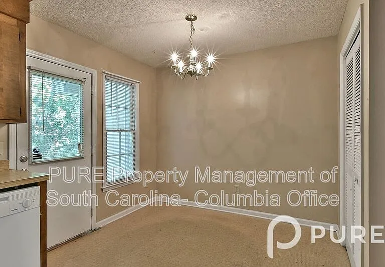 121 Manorwood Ct #C — Photo 30