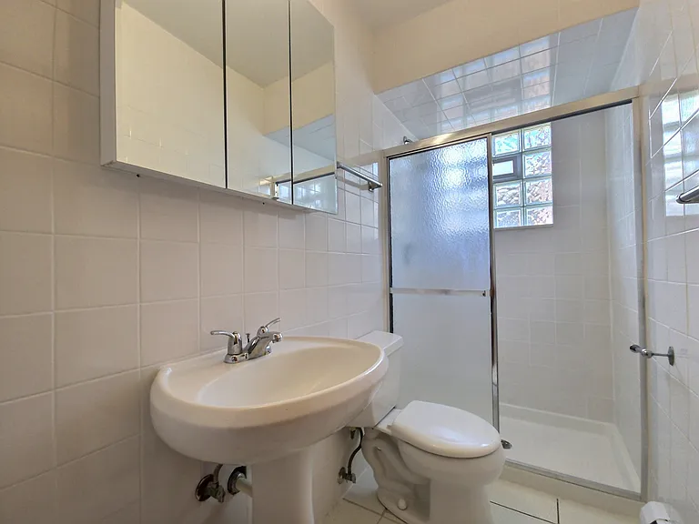 5421 W Windsor Ave #2 — Photo 10