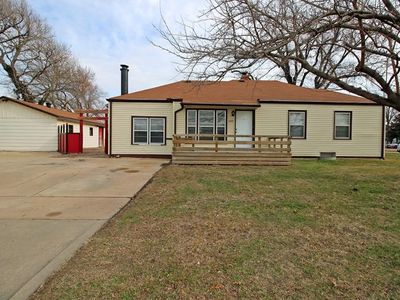 1120 S Ash St, Wichita, KS, 67211