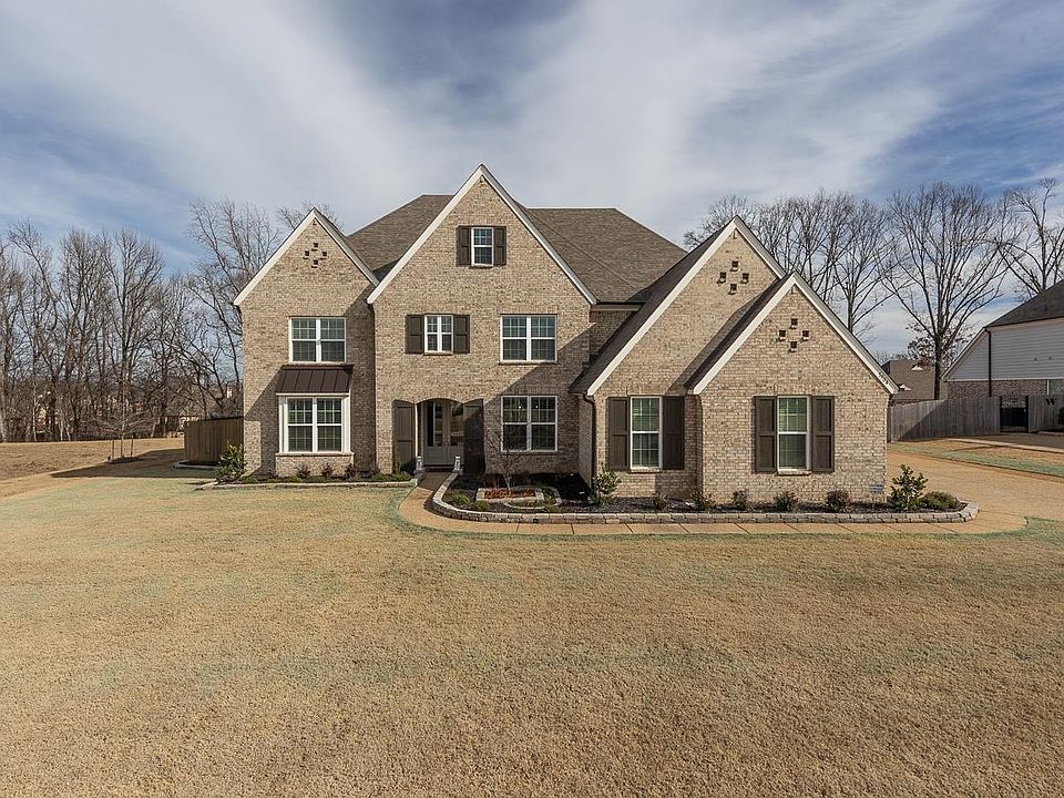 1st image of 5904 Linden Oak Dr E