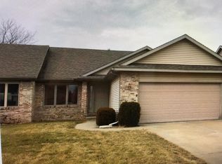 2805 Dryden Dr, Springfield, IL 62711