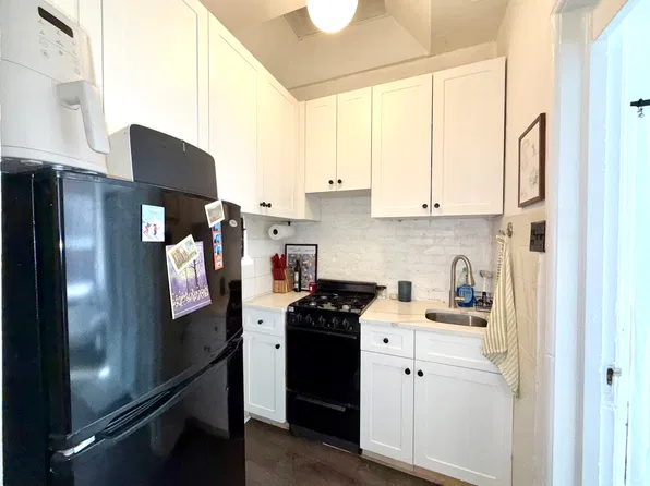 154 East 64th Street #4, photo 5