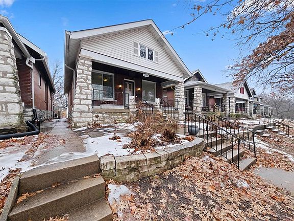 3rd image of 4384 Holly Hills Blvd
