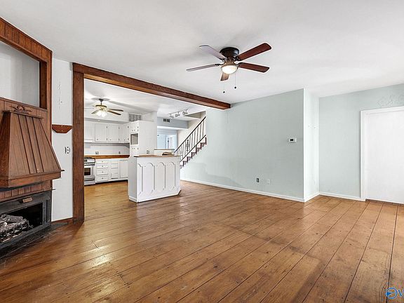 5th image of 153 Allen Rd