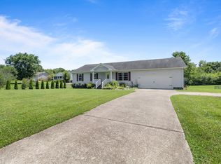 1037 Lillard Williams Rd, Chapmansboro, TN 37035