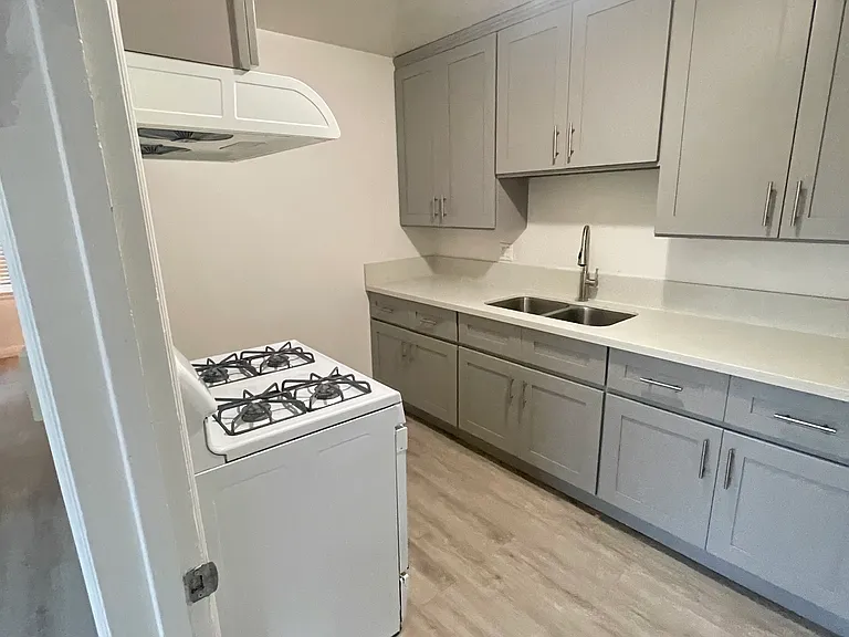 1132 Okoboji Dr #1 — Photo 8