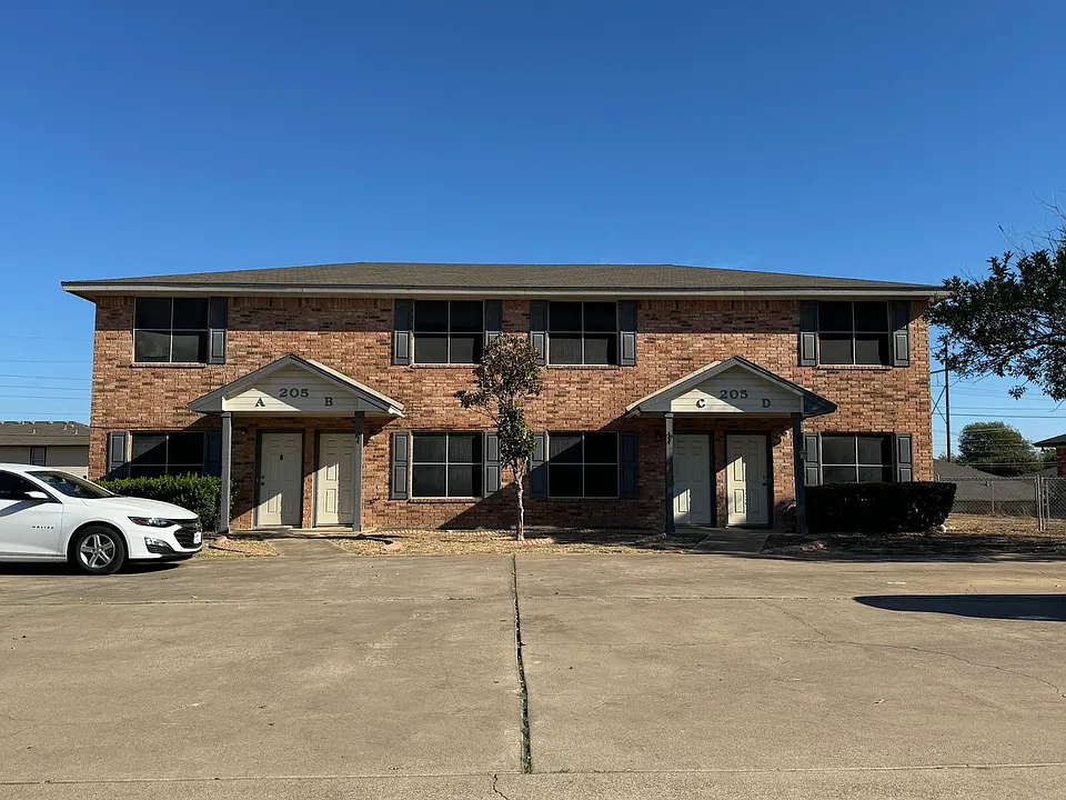205 Lydia Dr