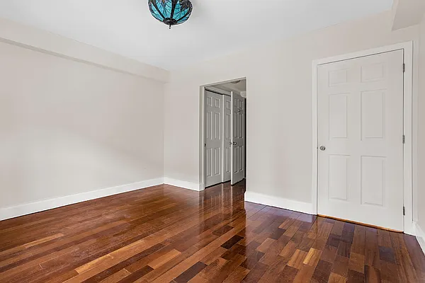 Sold by BLU Real Estate | media 7