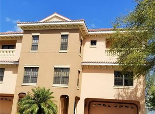 1543 Ember Ln, Tarpon Springs, FL 34689