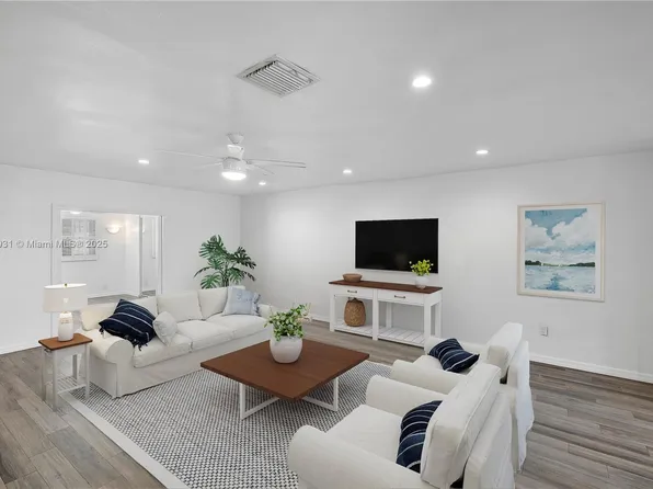 7360 Gary Ave, Miami Beach, FL 33141