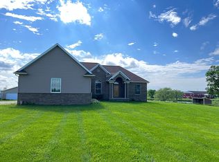 8812 Schellenberger Rd, Manchester, MI 48158