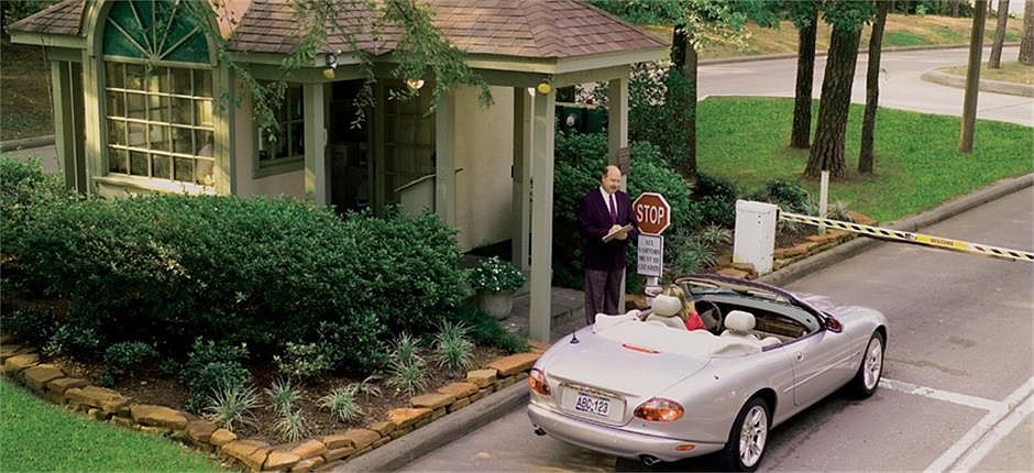1st image of 38 Creekwood Dr