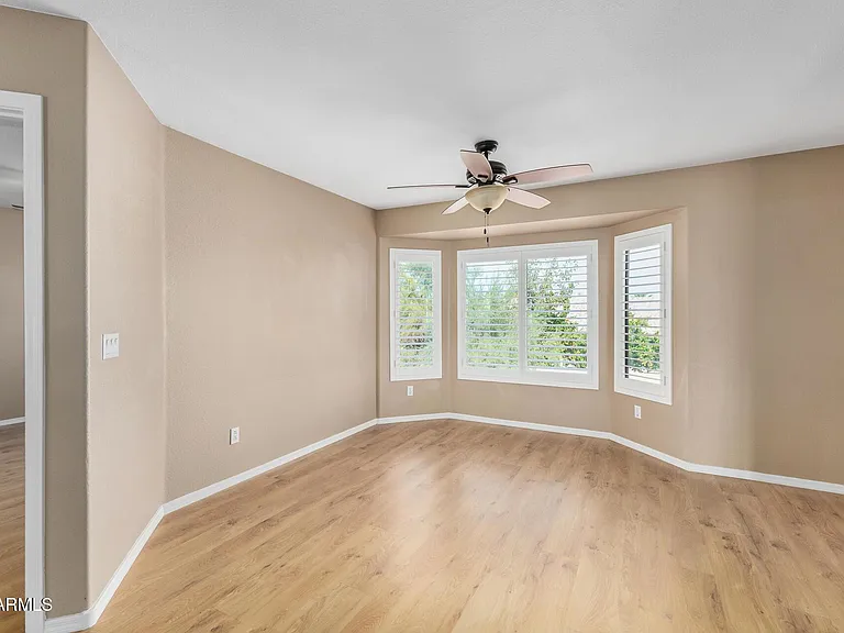 4334 E Anderson Dr — Photo 26