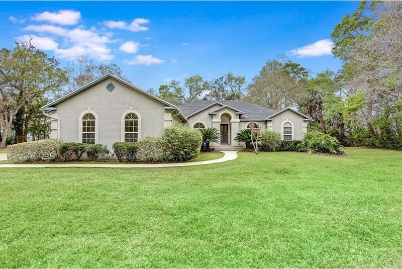 1st image of 85309 Cuno Creek Dr