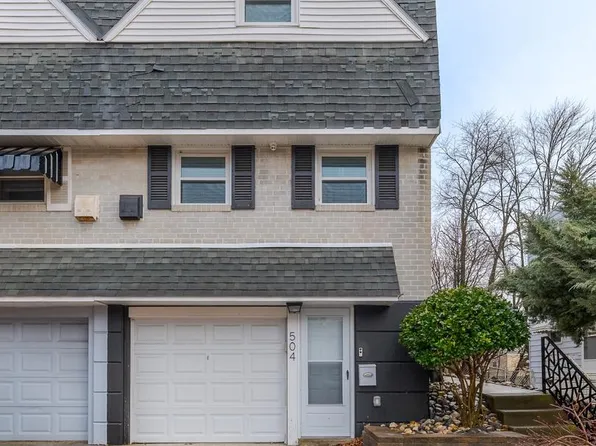 504 Natalie Ln, Norristown, PA 19401