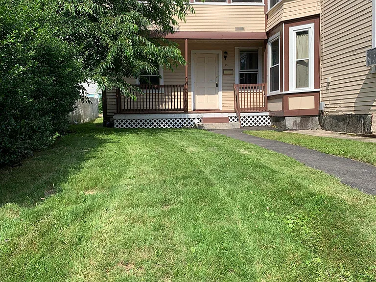 9 Charles St #B — Photo 1