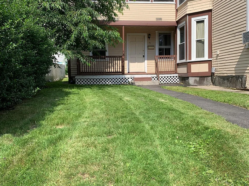 9 Charles St #B