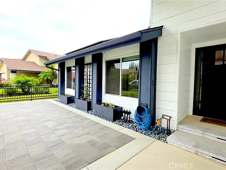 6540 Hayes Ct — Photo 4