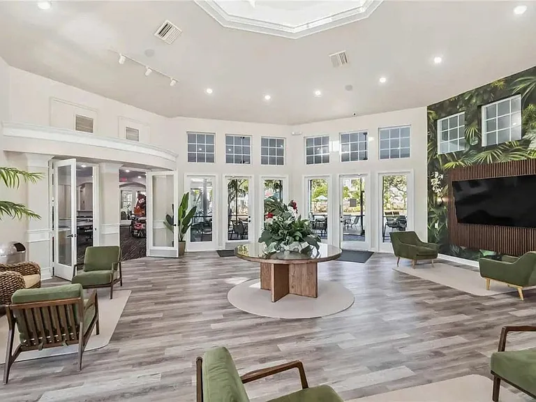 Building's Lounge