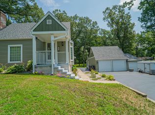 2065 Willowcreek Rd, Portage, IN 46368