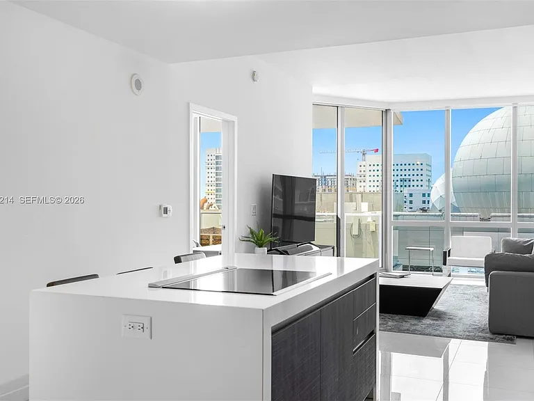 851 NE 1st Ave #108 — Photo 33