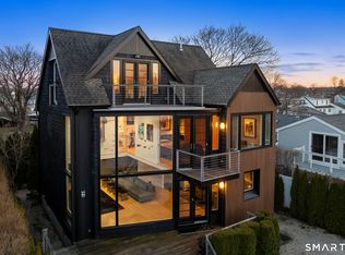 17 Seabreeze Place, Norwalk, CT 06854