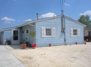 13 Mirror Lake Dr, Little Egg Harbor, NJ 08087