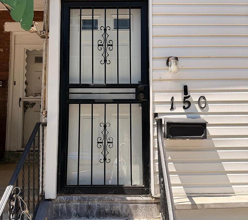 1st image of 150 N Redfield St