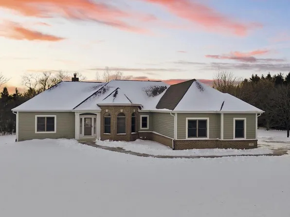 573 Kettle RIDGE, Colgate, WI 53017