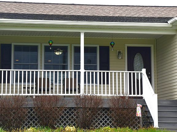 4th image of 699 Reed Rd