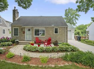 34 S Hillside Ter, Madison, WI 53705