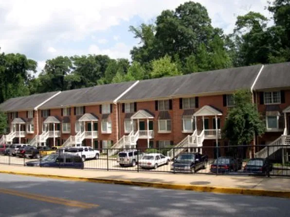 210 E Cloverhurst Ave, Athens, GA