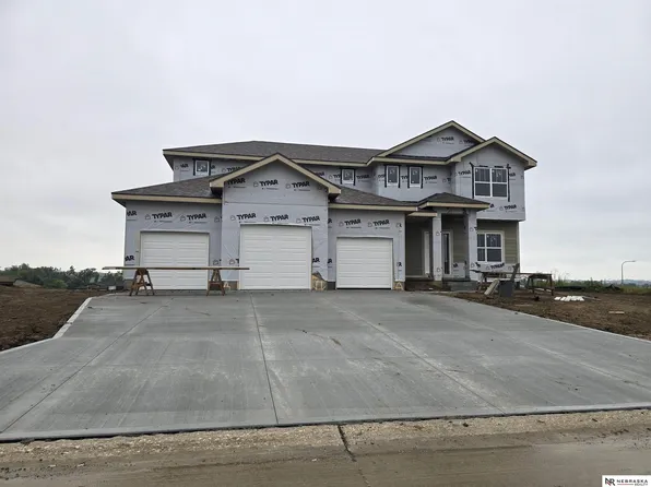 11110 N 172nd St, Bennington, NE 68007