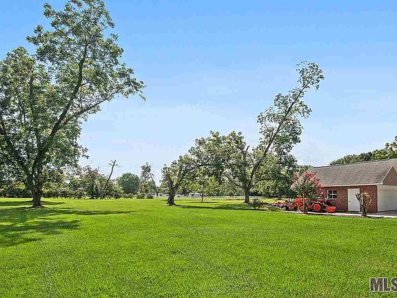 4th image of 23032 Portwood Ln