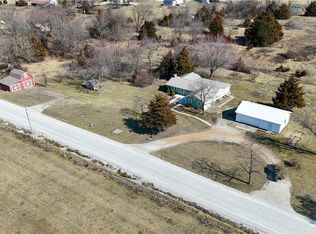 31144 Rattlesnake Hill Rd, Smithton, MO 65350